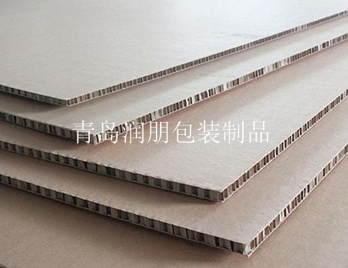 蜂窩紙板夾層的構(gòu)造是怎么樣的呢？